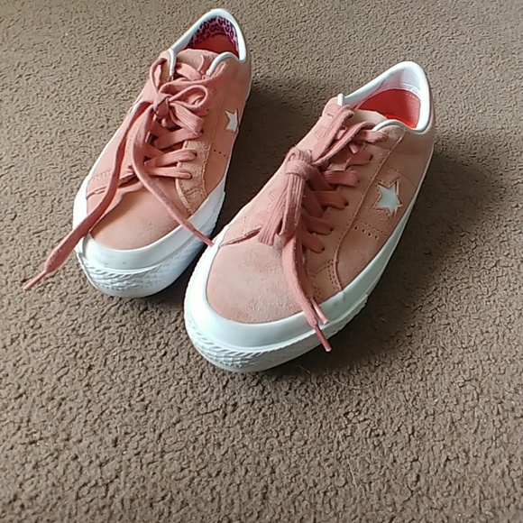 peach converse womens